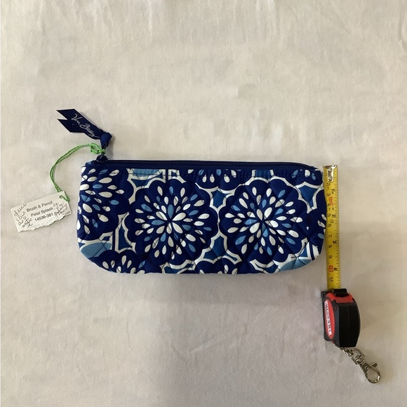 NWT Vera Bradley Petal Splash Brush & Pencil - Picture 3 of 5